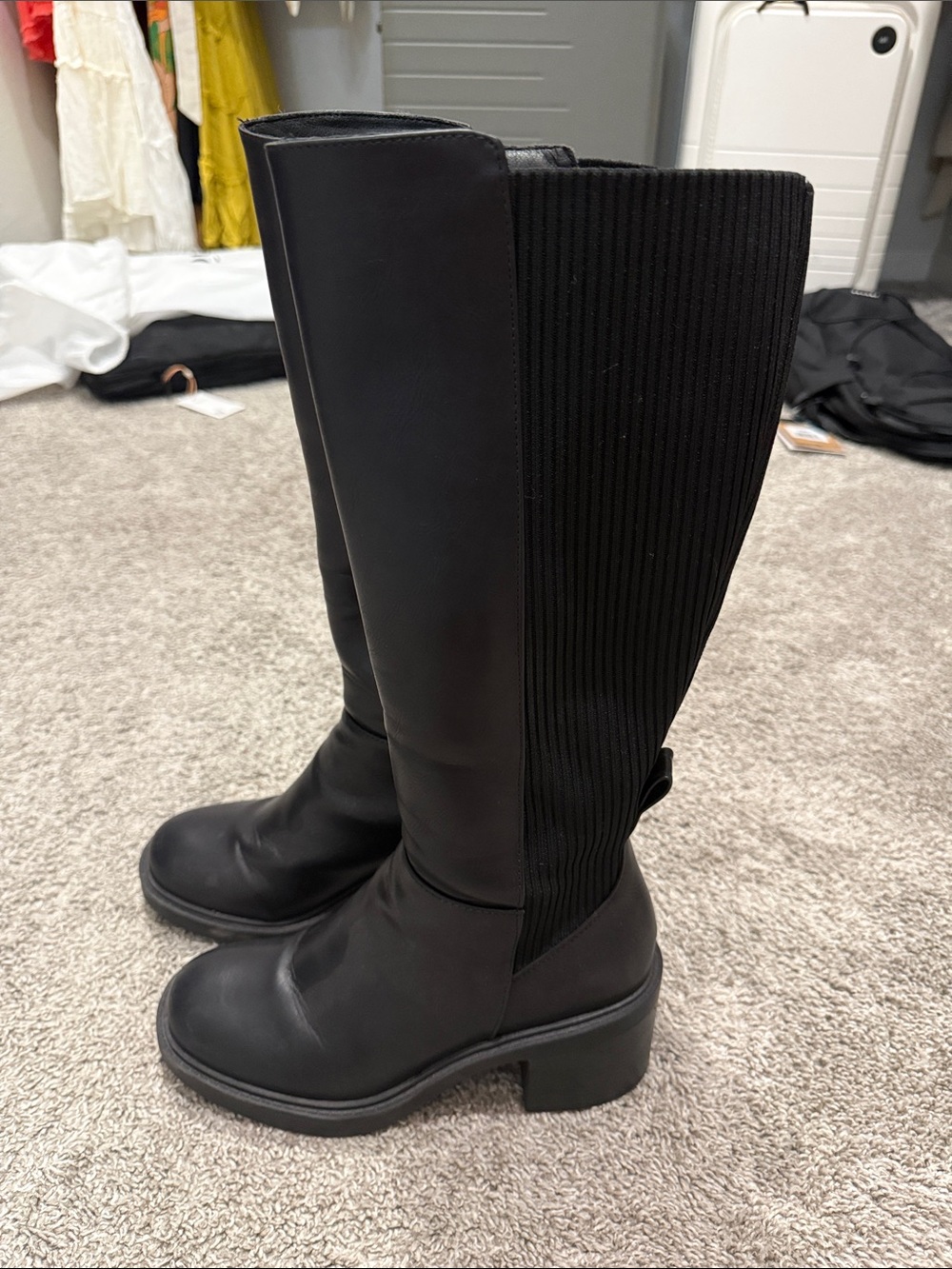 Women's Black Knee-High Stretch Panel Boots